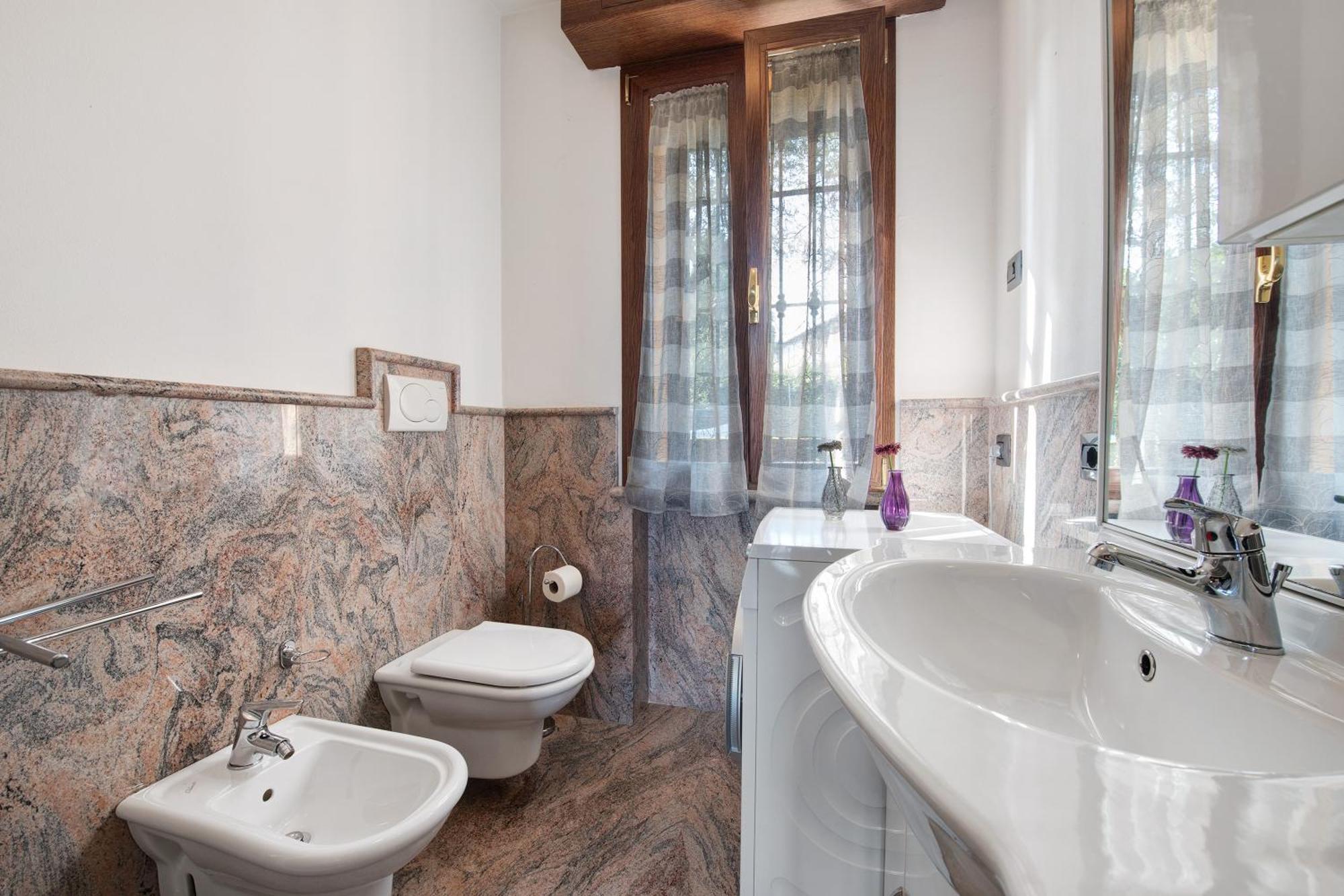 Villa Felice San Felice del Benaco Luaran gambar