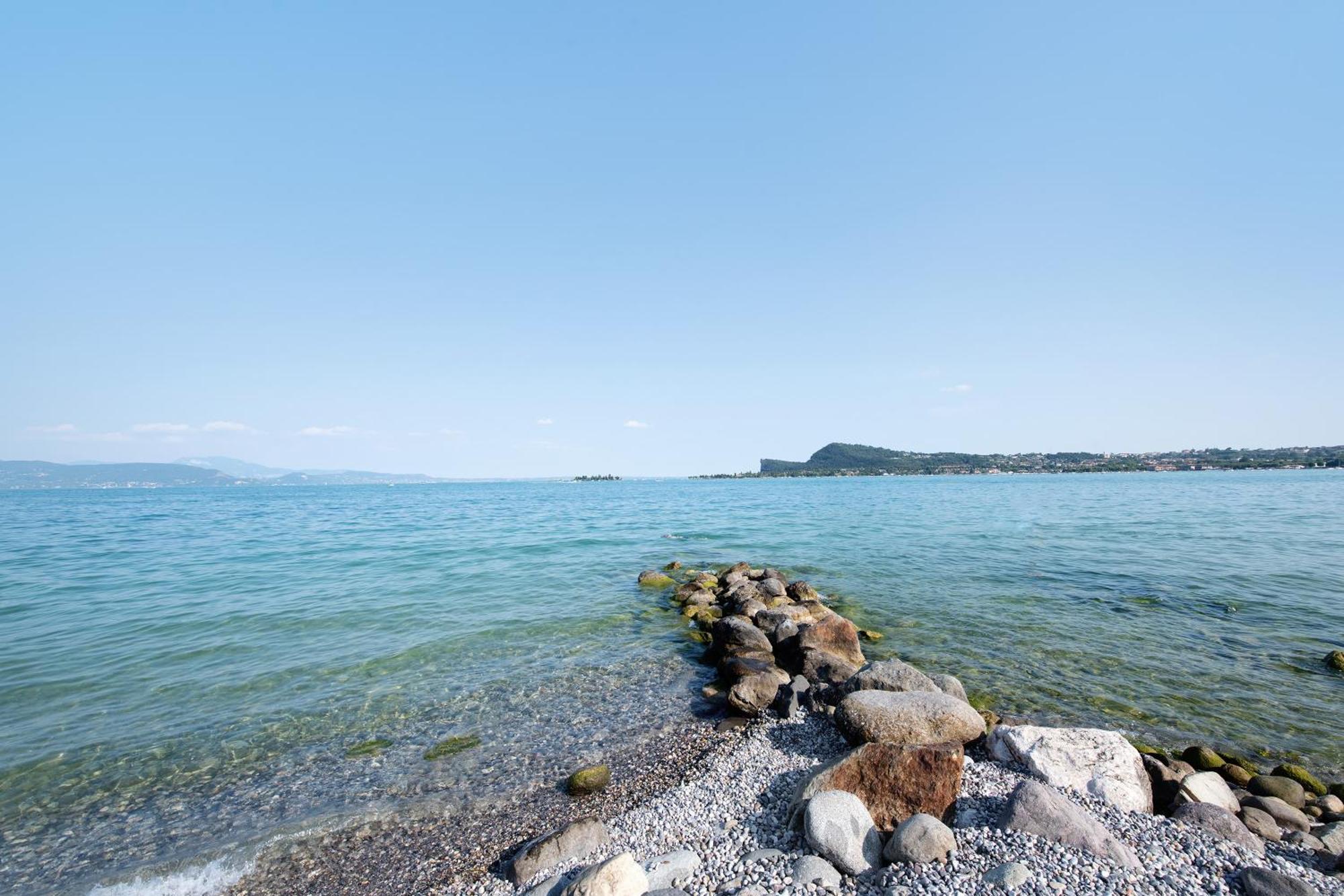 Villa Felice San Felice del Benaco Luaran gambar